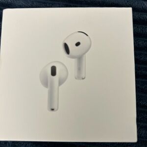 Apple air pods 4 with active noise cancellation
Brand new, box never been opened